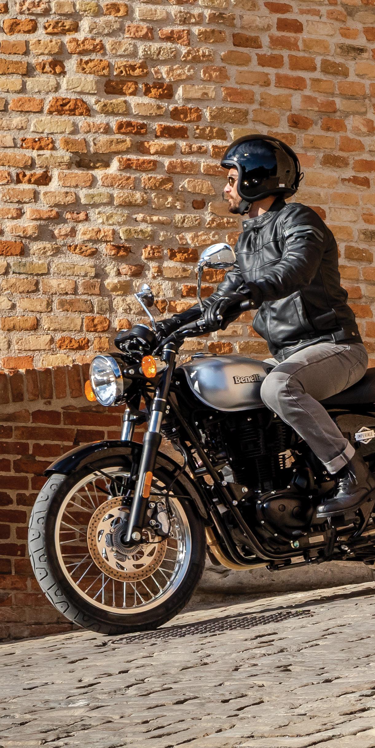 découvrez l'univers de benelli, alliant tradition artisanale et innovations modernes. plongez dans l'histoire d'une marque emblématique, synonyme de qualité et de performance, qui continue de redéfinir l'expérience motocycliste.