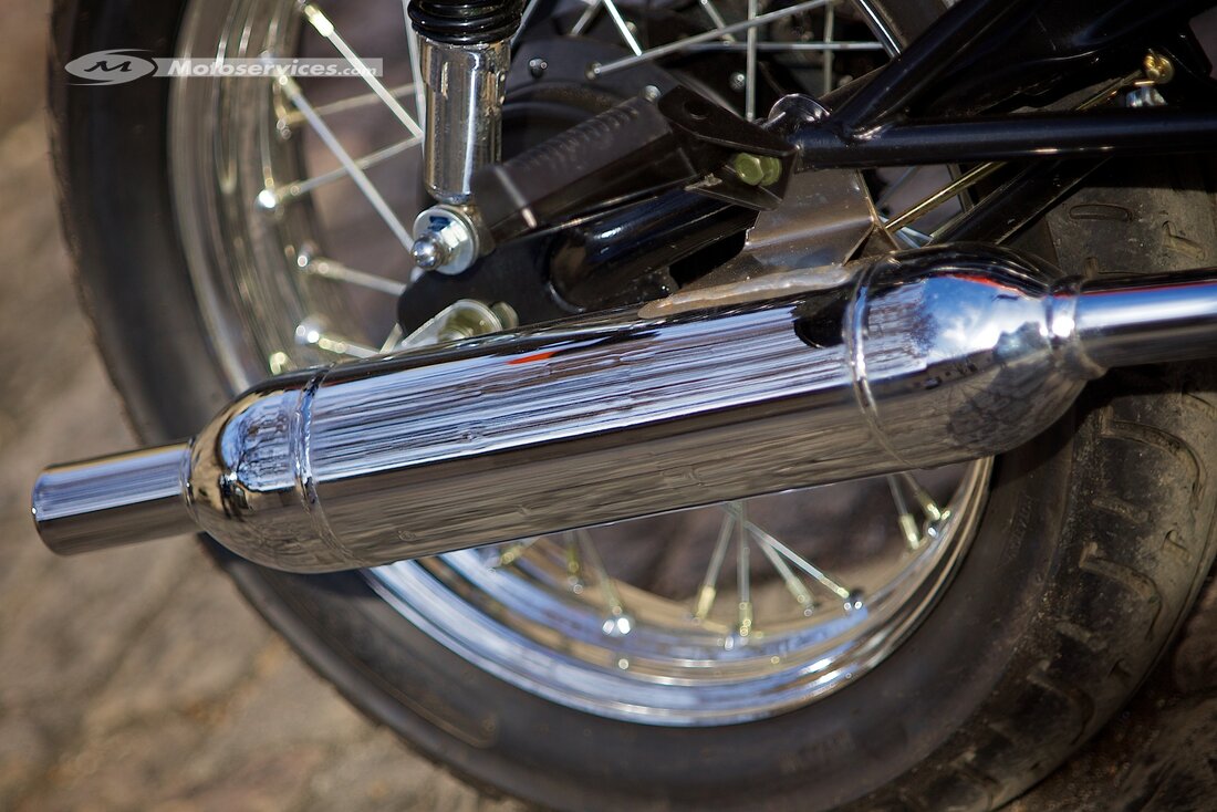 découvrez notre collection unique de mash vintage pour motards, alliant style rétro et confort moderne. explorez des modèles emblématiques qui évoquent l'esprit des années passées tout en répondant aux besoins des passionnés de moto d'aujourd'hui.