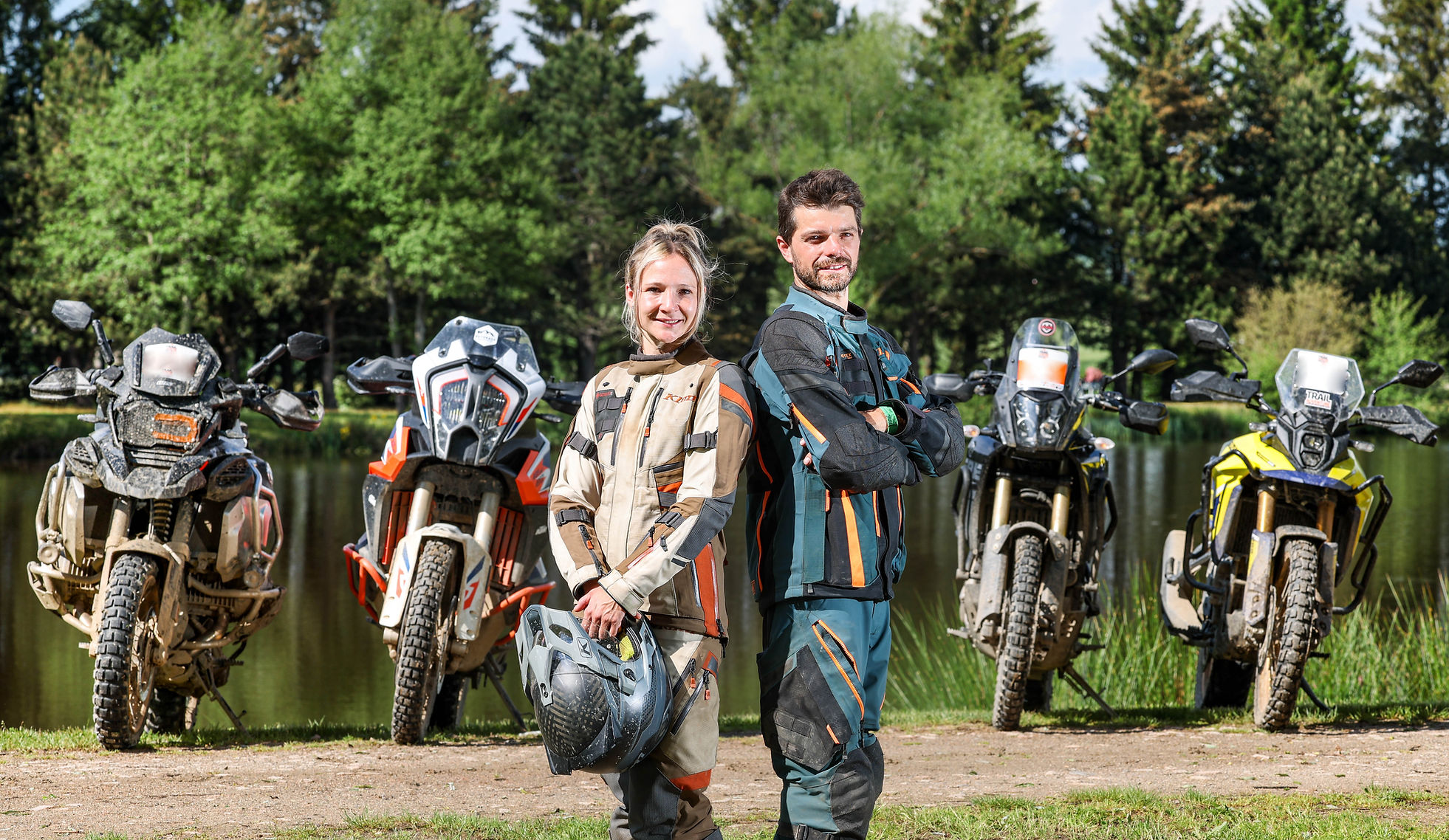 découvrez l'univers des motos tout-terrain : des machines robustes conçues pour conquérir les chemins les plus difficiles. que vous soyez un aventurier débutant ou un pilote expérimenté, trouvez des conseils, des comparatifs et tout ce qu'il faut pour profiter pleinement de votre passion pour la moto tout-terrain.