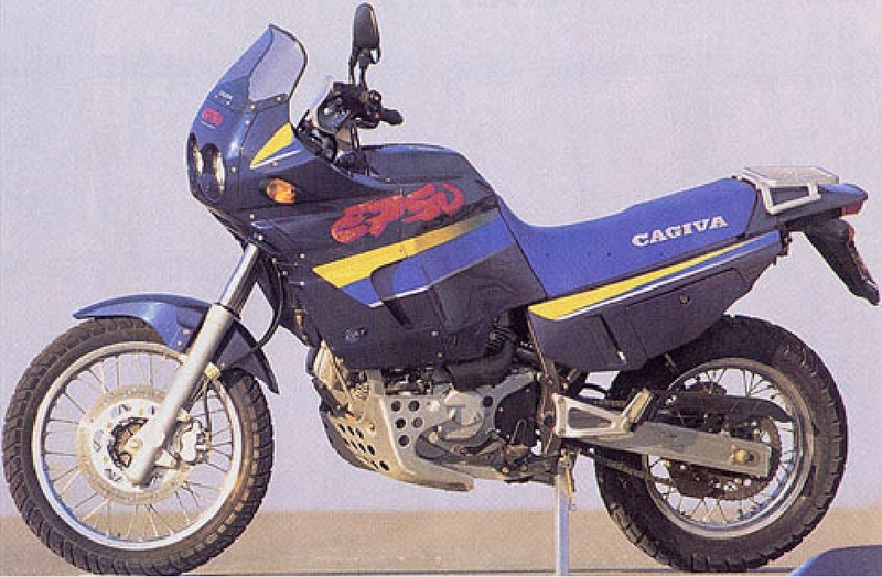 découvrez la légende de la cagiva elefant, la moto tout-terrain emblématique qui a marqué les esprits. performante et robuste, elle est le choix parfait pour les aventuriers en quête de sensations fortes et d'évasion. plongez dans l'univers fascinant de ce modèle mythique qui allie histoire, passion et performances hors du commun.