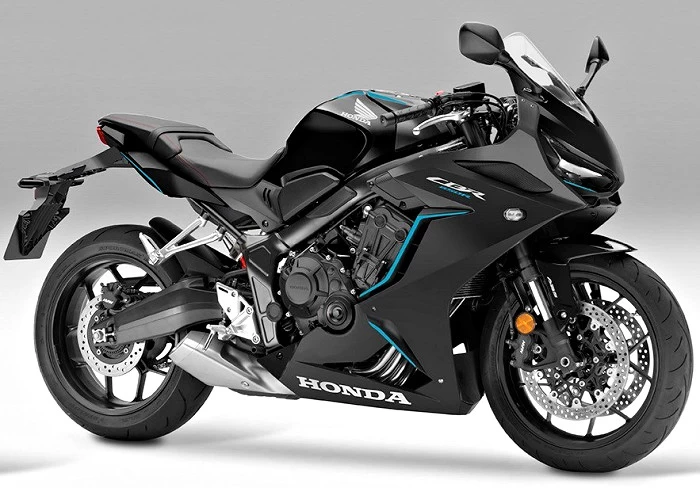 découvrez la honda cbr, une moto sportive accessible qui combine performance et confort. idéale pour les débutants et les passionnés, elle offre une conduite dynamique et un design moderne. parfaite pour explorer la route avec style et sécurité.