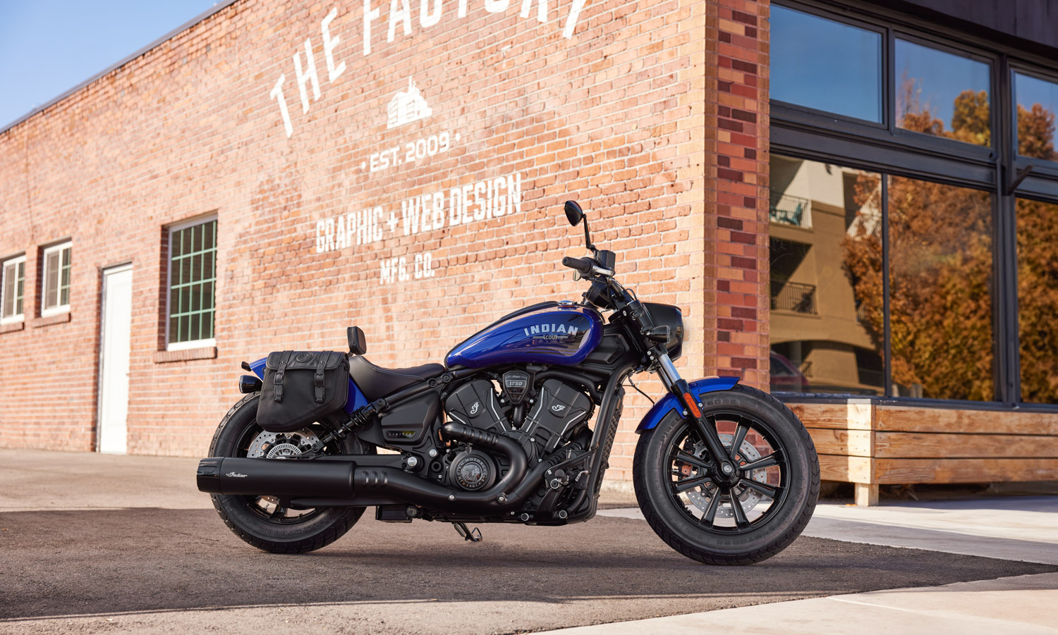 découvrez l'indian scout, une moto emblématique qui incarne l'esprit d'aventure américaine. explorez ses caractéristiques, son design inspiré du patrimoine et laissez-vous séduire par la liberté de la route ouverte. préparez-vous à vivre une expérience inoubliable sur deux roues.