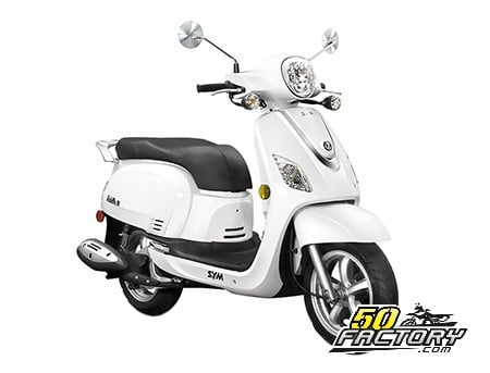 découvrez le sym fiddle rétro, un scooter au design vintage élégant et performant. idéal pour vos déplacements urbains, il allie confort, style et maniabilité. profitez d'une conduite agréable tout en faisant sensation sur les routes.