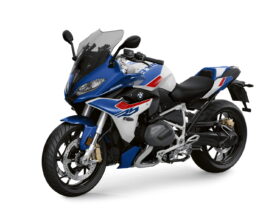 découvrez la bmw r1250gs, la reine des trails, alliant performance, confort et technologie de pointe. parfaite pour les aventuriers, elle vous emmène hors des sentiers battus avec style et puissance.