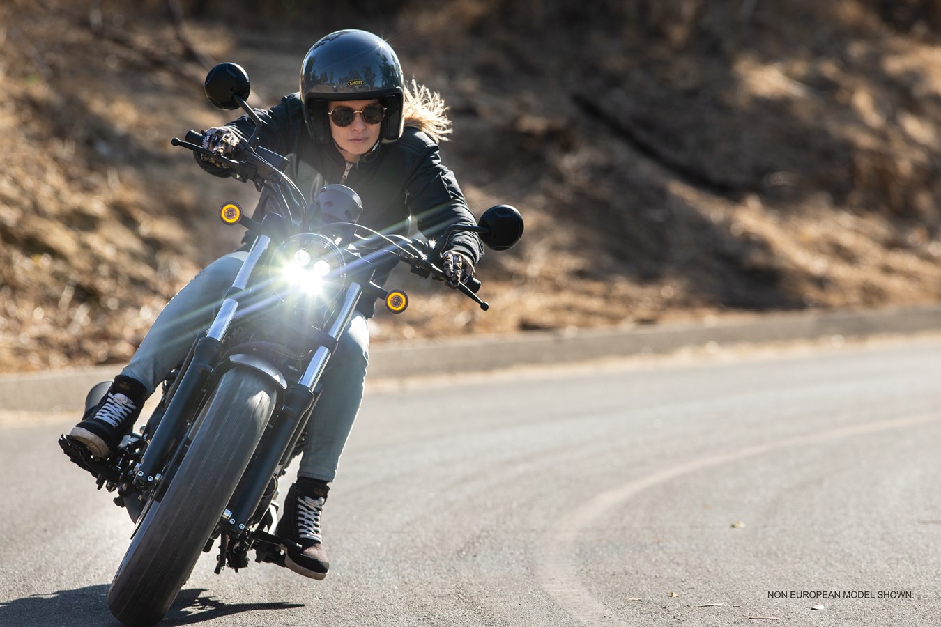 découvrez la honda rebel, la moto idéale pour débuter. avec son design moderne et sa maniabilité, elle vous offre une expérience de conduite agréable et accessible. apprenez à rouler en toute confiance grâce à ce deux-roues qui allie style et performance.