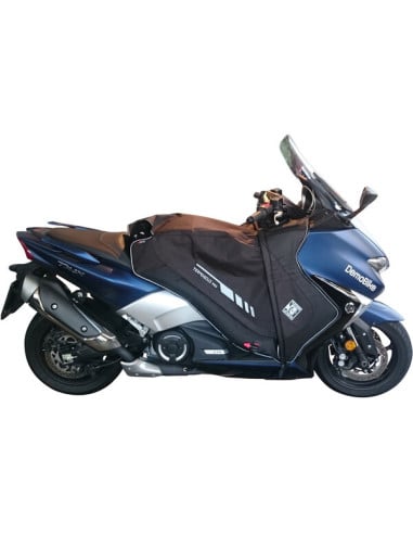 découvrez le yamaha t-max, le scooter qui allie performance, confort et design. parfait pour la ville ou les longues balades, il offre une expérience de conduite inégalée avec sa puissance exceptionnellement fluide et ses équipements modernes. prêt à redéfinir vos trajets quotidiens ?