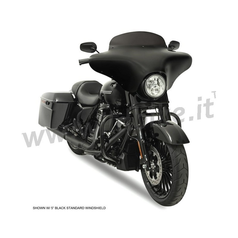 découvrez la harley road king, la fusion parfaite de l'élégance intemporelle et du confort inégalé. idéale pour les longues balades sur route, cette moto allie performance et style, offrant une expérience de conduite exceptionnelle.