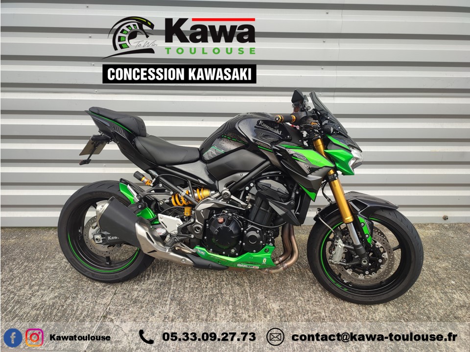 découvrez la kawasaki z900 roadster, un mélange parfait de puissance et de maniabilité. avec son design emblématique et son moteur explosif, cette moto offre une expérience de conduite inégalée sur route. préparez-vous à explorer de nouvelles sensations avec la z900, l'ultime roadster pour les passionnés de vitesse et de style.