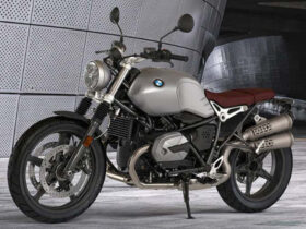 découvrez la bmw r ninet, une moto néo-rétro alliant élégance classique et performances modernes. explorez son design intemporel, sa puissance impressionnante et la technologie de pointe qui en font un véritable bijou de la route.