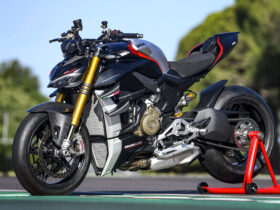 découvrez la ducati streetfighter, une moto qui incarne la puissance pure sur deux roues. avec son design audacieux et ses performances impressionnantes, elle promet une expérience de conduite inégalée pour les amateurs de sensations fortes.