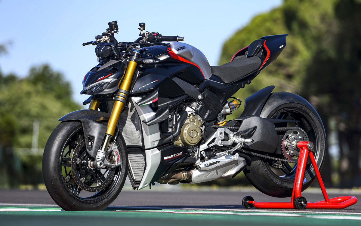 découvrez la ducati streetfighter, une moto qui incarne la puissance pure sur deux roues. avec son design audacieux et ses performances impressionnantes, elle promet une expérience de conduite inégalée pour les amateurs de sensations fortes.