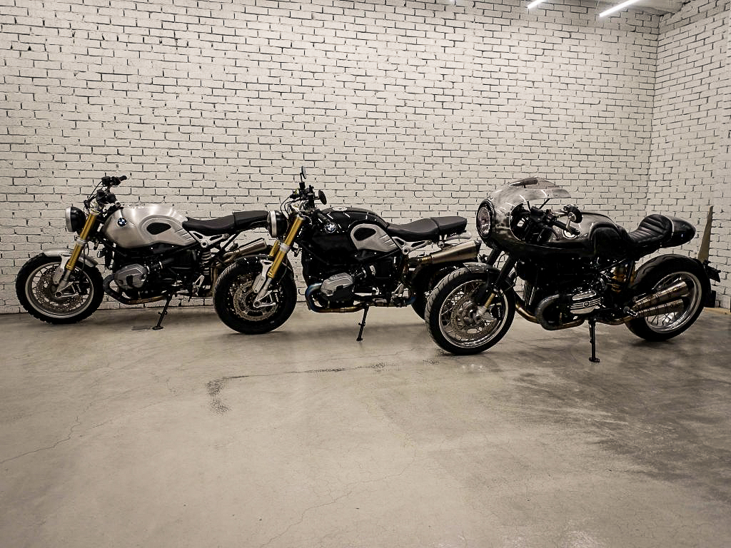 découvrez la bmw r ninet, un écrin de style néo-rétro alliant performance et design intemporel. plongez dans l'univers de cette moto emblématique qui allie puissance, confort et esthétique, idéale pour les passionnés de sensations fortes et de vintage.