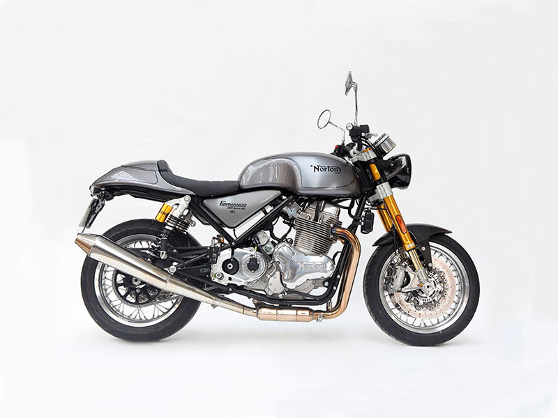 découvrez la norton 961 sport, une moto emblématique alliant performance et élégance. avec son design rétro et son moteur puissant, la norton 961 sport offre une expérience de conduite inégalée, parfaite pour les passionnés de sensations fortes et de belles mécaniques.